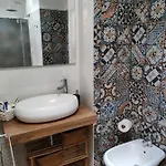 Appartement Volta 8 *