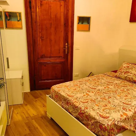 Appartement Volta 8 *
